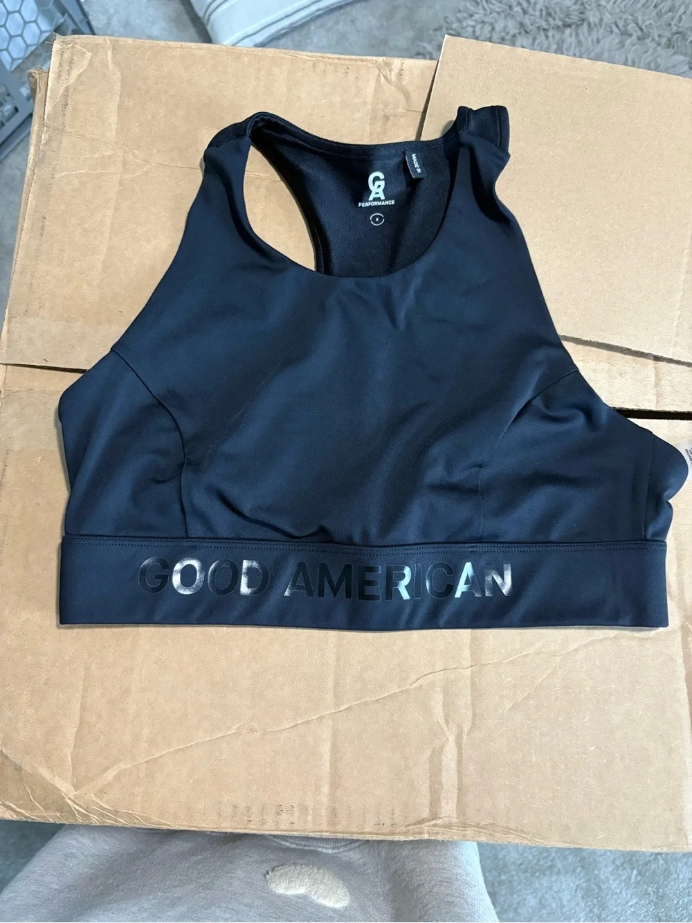 Good American Black Logo-Trim Active Leggings & Sports Bra